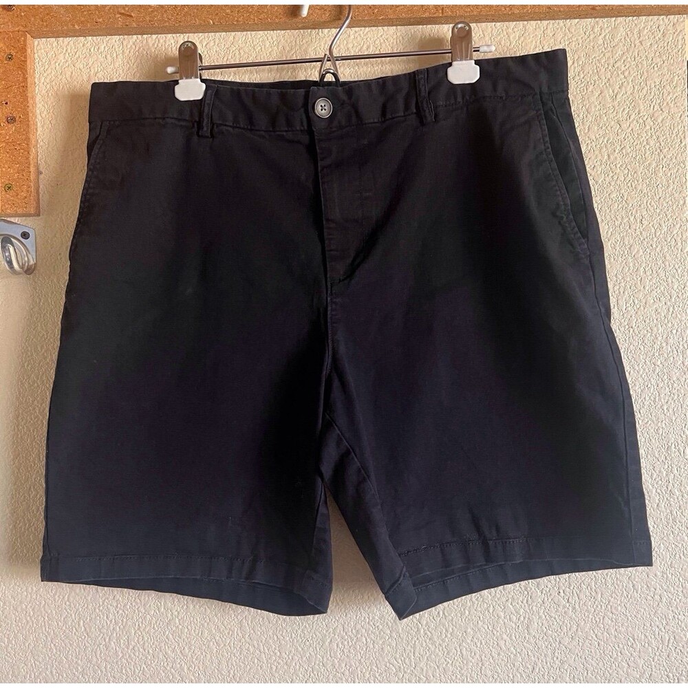 Old Navy Men’s Chino Shorts Sz 38